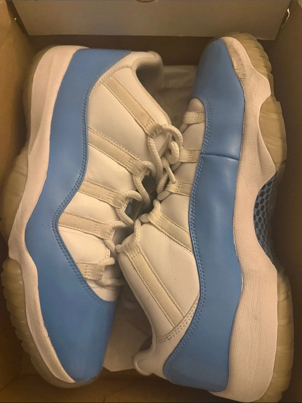 Jordan 11 unc lows men’s